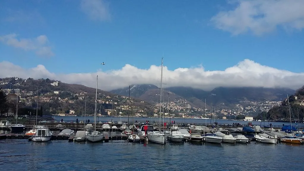 Al Porticciolo Di Sant'Agostino Panzió Como 0*,  Olaszország