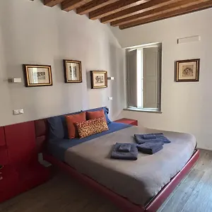The Lovers Apartamento Venecia